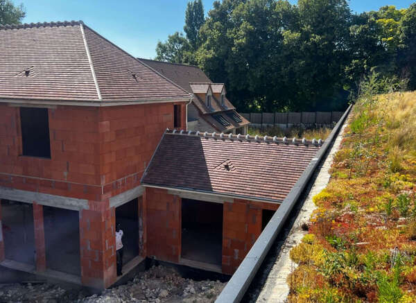 Toiture neuve en tuiles plates à Compiègne