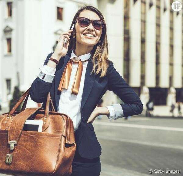 Comment bien porter son sac à main pour éviter de se faire mal en dos ?