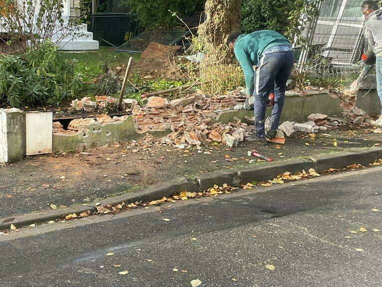 bca65e7a-1974-48b8-b113-e362c51c81a1