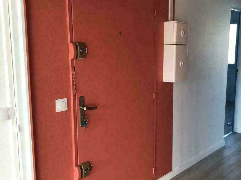 d82f6f15-bbaf-4519-888e-93a688f2fe64