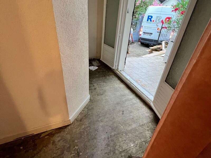 5e703ad6-29c9-4622-8641-0add9ec71bf9