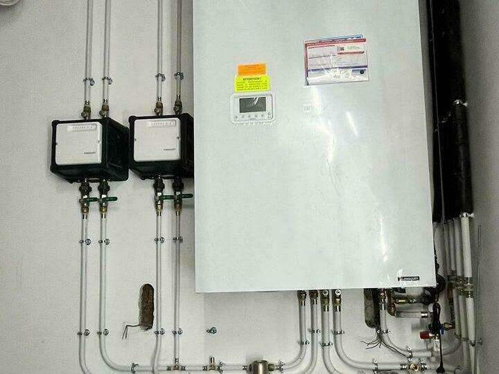 whatsapp_image_2025-04-05__12-20-19_ee20a37c20250511-159636-w0js04