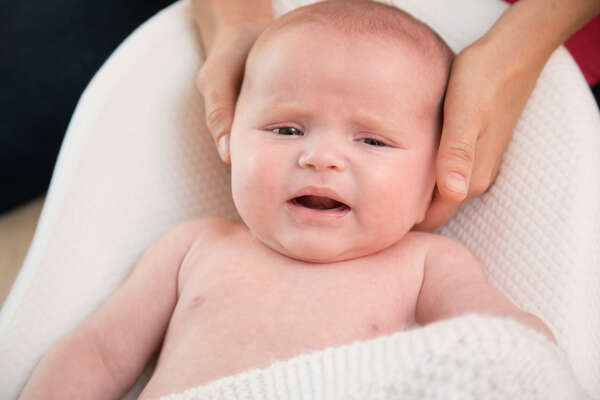 pleurs bébé conseils ostéopathe pour bébé à nandy