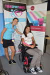 marie messager osteopathe du sport pose de kinesio taping