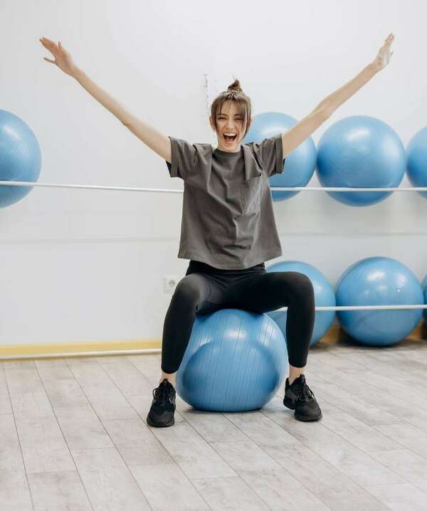 Tout connaître sur le swiss ball (le ballon de grossesse)