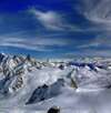 montagnes enneigees