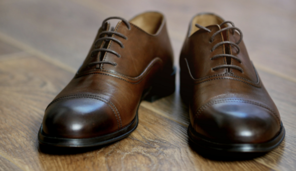 Quelle différence entre Derbies et Richelieu ? Le guide complet