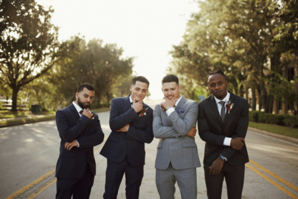 Choisir son costume de mariage en 2025 : Comment faire ?