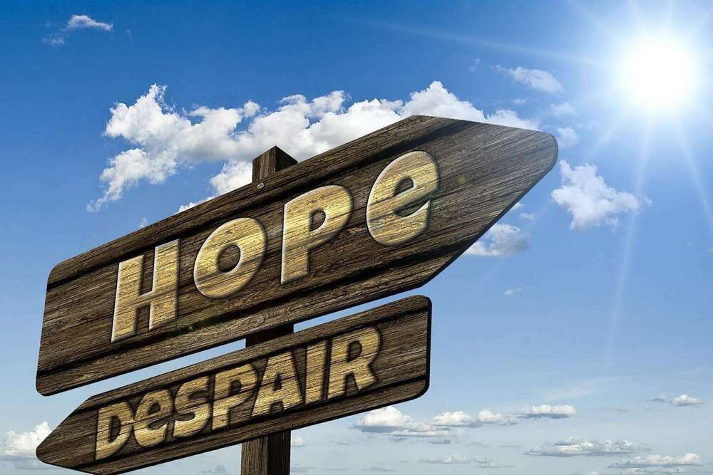 sentiments de souffrance et d'espoir