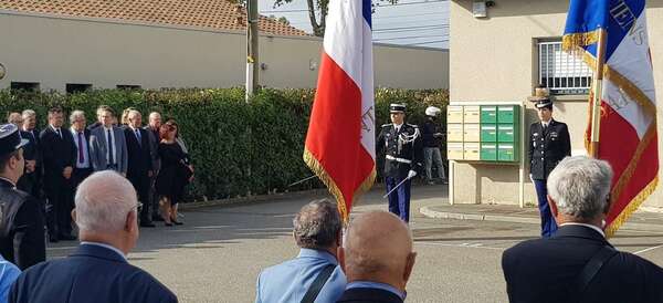 A la prise de commandement du Lt Davy Mendés à la gendarmerie de St Jory