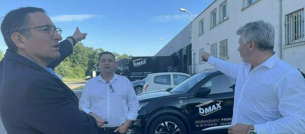 Visite de l'entreprise D-Max à Grenade