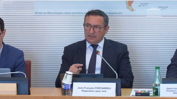 Mon interpellation de l'Etat sur les risques de pénurie en matières premières pour l'aéronautique et l'impact sur les emplois