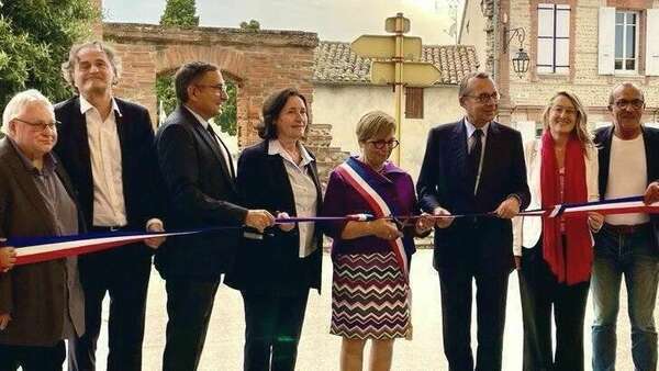 A l'inauguration de la nouvelle halle de Merville