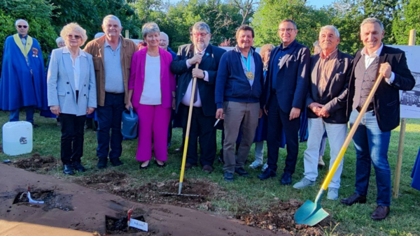 Aux 50 ans de l'AOC Fronton