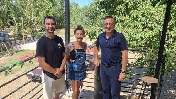 Visite de la " Guinguette en l'air" à Fenouillet