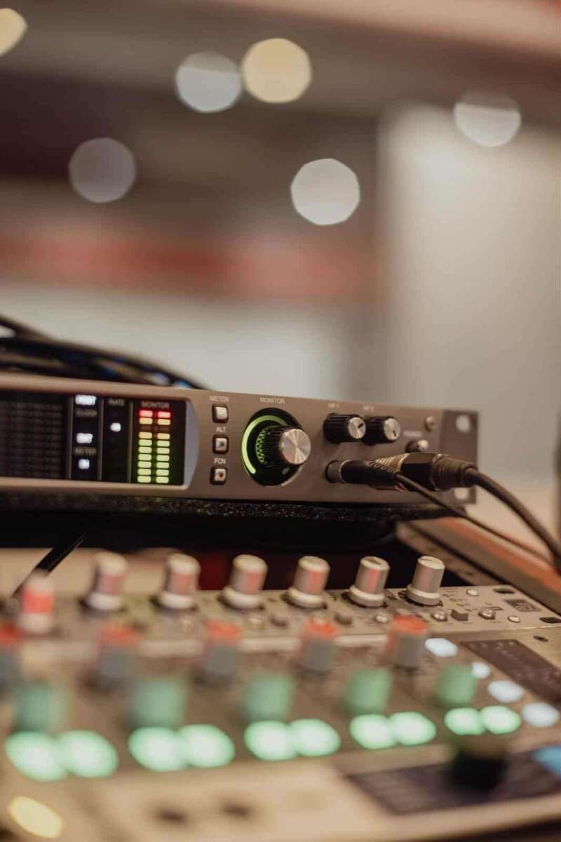 p620251126-4054541-b0io47