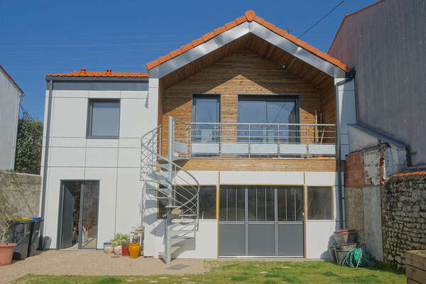 Construction neuve studio au-dessus garage