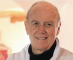 Le Professeur Joyeux de la Faculté de Médecine de l’Université de Montpellier (Pr. honoraire), Chirurgien Cancérologue & Conférencier, s’engage au service de votre santé par ses messages de prévention des cancers: nutrition & comportements de santé.