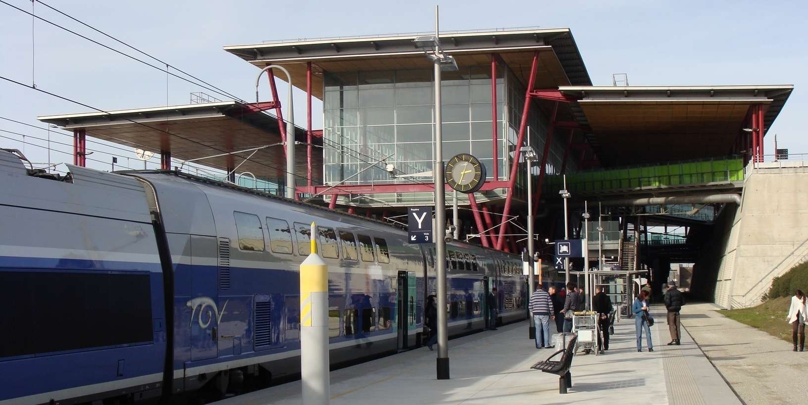 J'interpelle la SNCF sur la suppression du TGV Valence/Lyon  Actualités