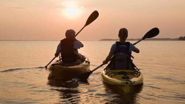Pagayez sous les Étoiles : Canoë de Nuit sur l'Isle et l'Auvézère en Dordogne !