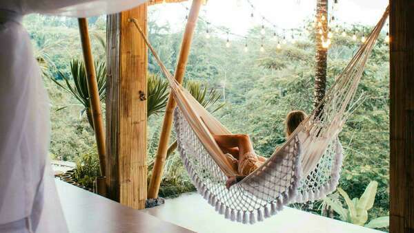 Au-delà de l'hébergement : L'art de voyager avec M&Services Conciergerie !