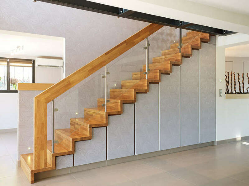 nova_avec_contremarches_-_agencement_bas