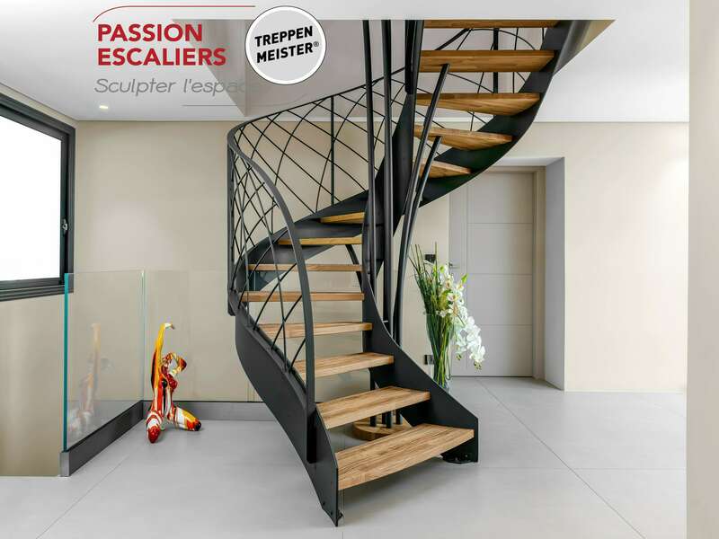 520221204-2806466-1960d6l