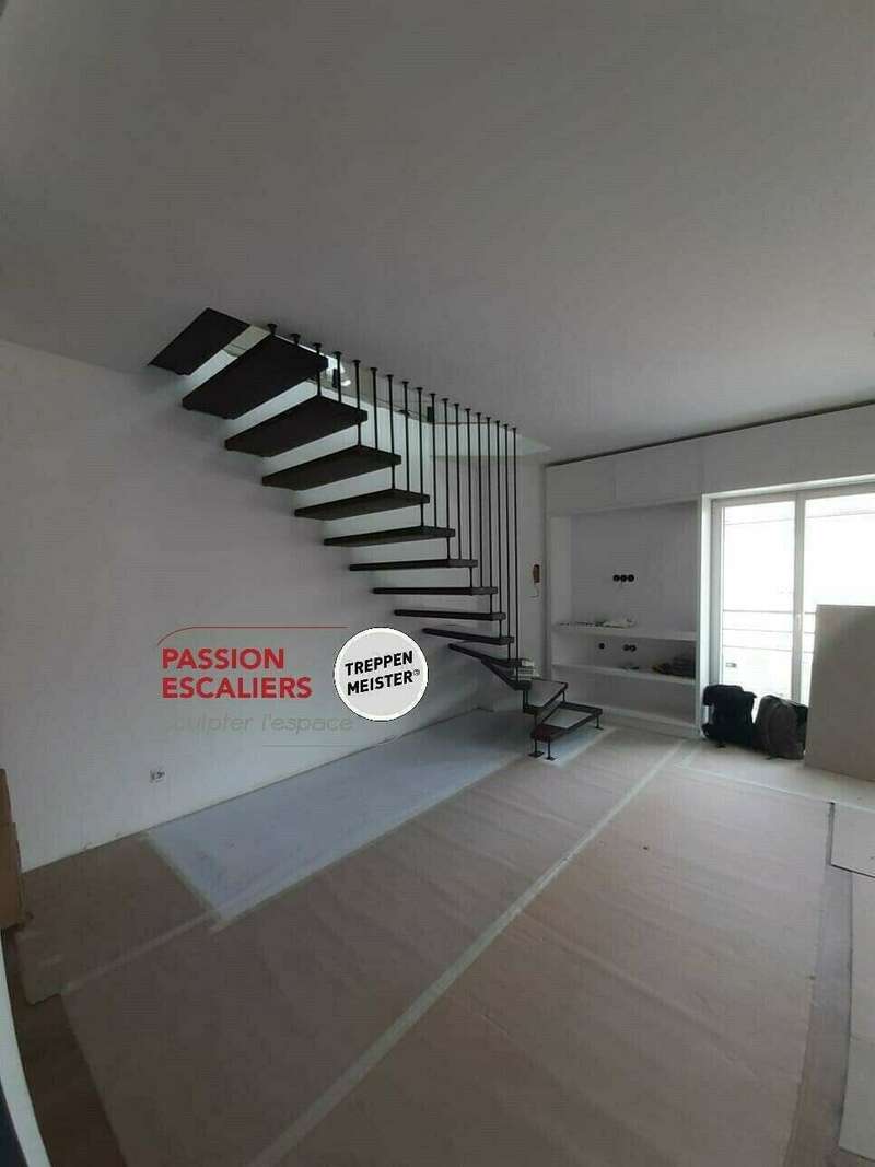 cirone_-_viva_tout_suspendu_-_chene_pl_54_mm_teinte_-_metal_thermolaque_7016_-_gc_ht_verre_sur_pied_inox__3_