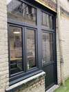Équipe discutant projet rénovation avant intervention rapide
