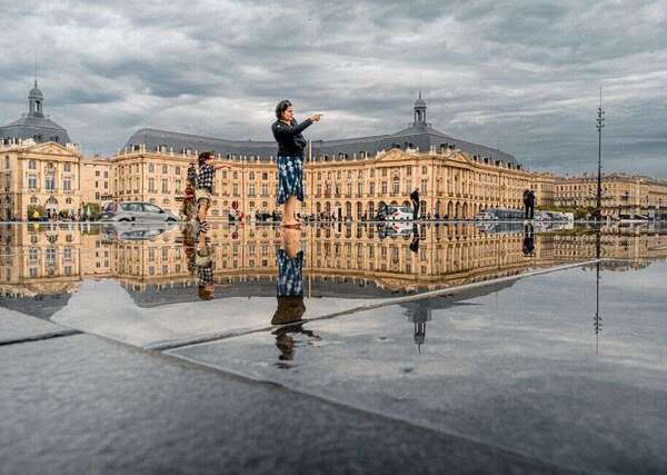 Location vacances Bordeaux rive droite : patrimoine, vignobles et séjours atypiques