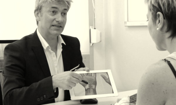 Carpal tunnel: why do your fingers fall asleep at night?