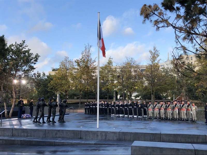 Place Du 11 Novembre 1918 Rueil Malmaison Cérémonies du 101ème anniversaire de l'armistice du 11 novembre 1918