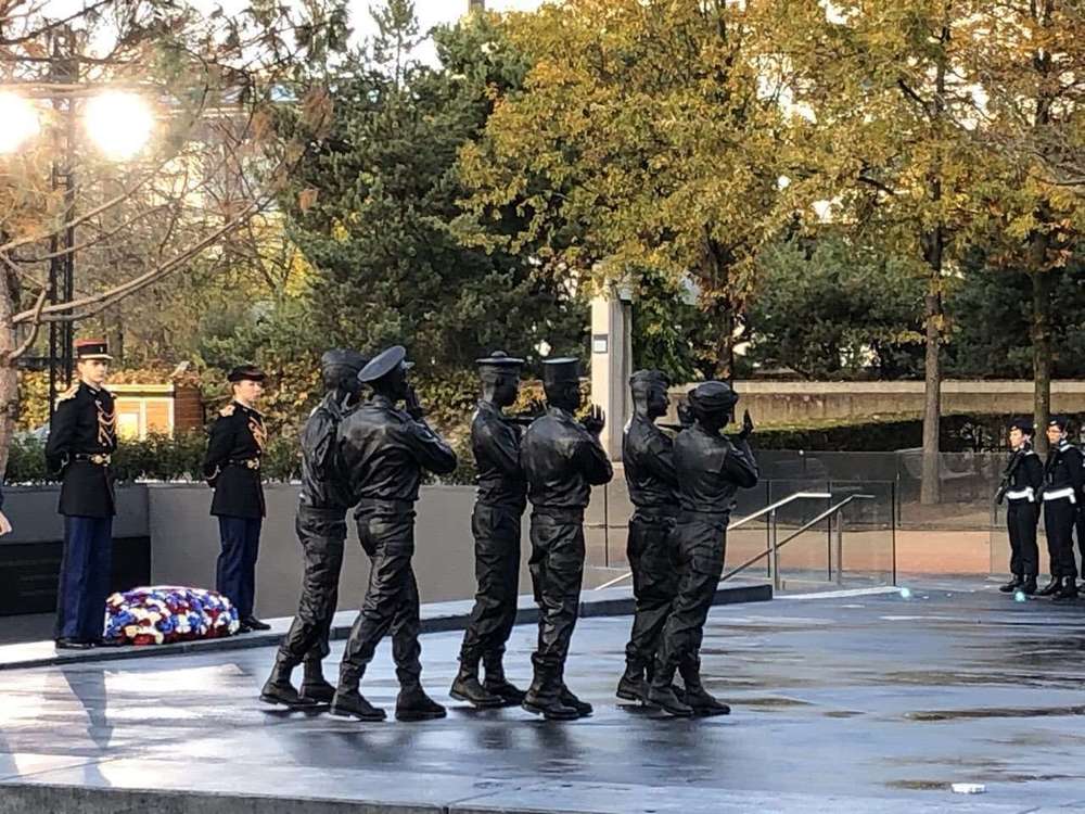 Place Du 11 Novembre 1918 Rueil Malmaison Cérémonies du 101ème anniversaire de l'armistice du 11 novembre 1918