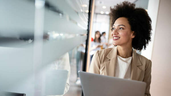 Finance, RH, pourquoi choisir le temps partagé ?