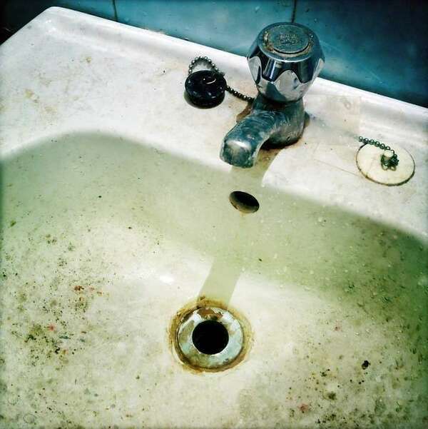 Odeur canalisation : salle de bain, wc SOLUTIONS.