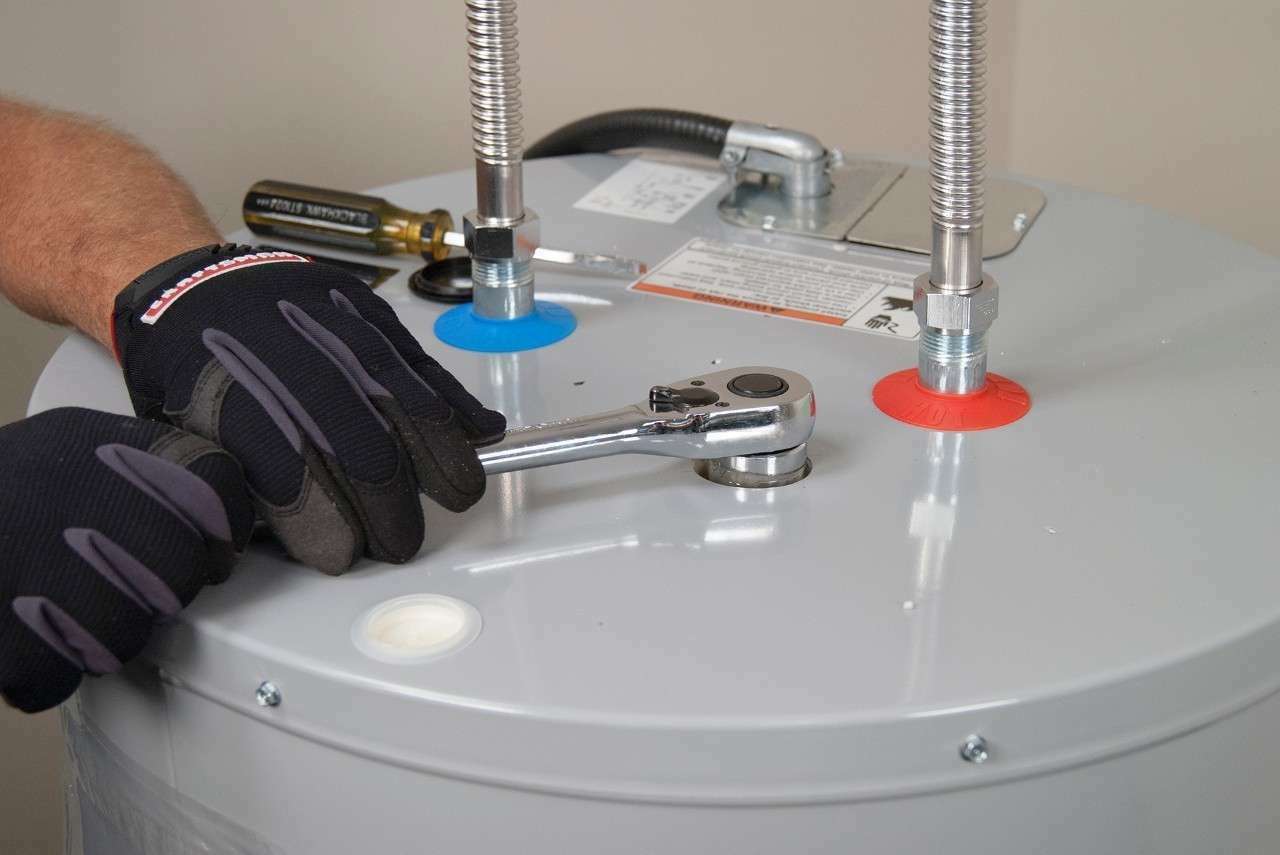 Un petit guide sur les tiges d'anodes des chauffeeau Le blog du plombier — free download