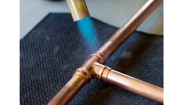 raccorder des tuyaux à Paris