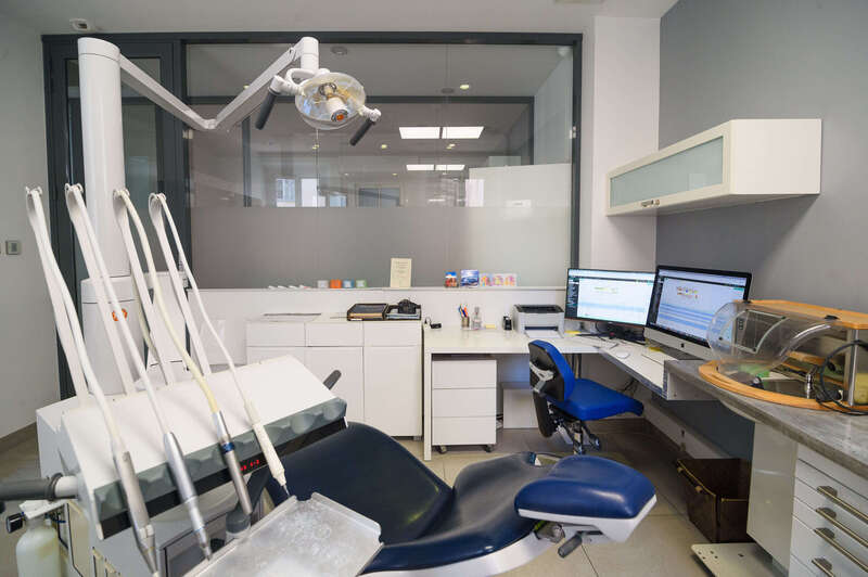 20260319_2_interieur_cabinet_dentiste_dr_tuil_106