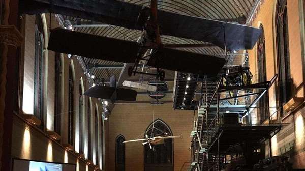 Exposition sur les Meilleurs Ouvriers de France (MOF)