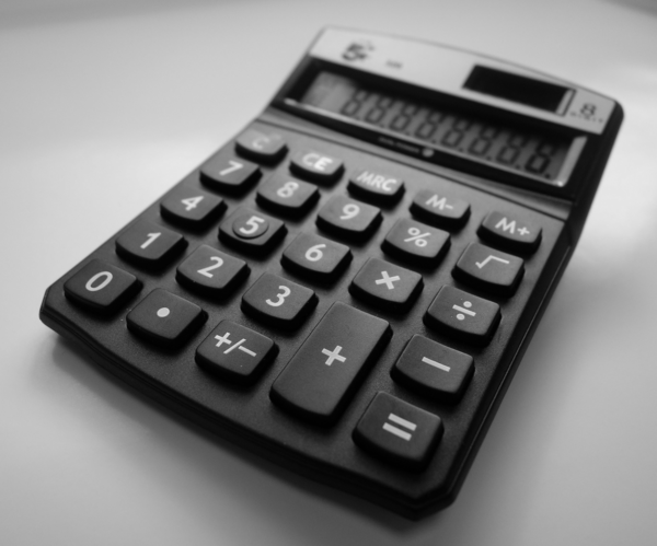 Comment actualiser ou réviser vos devis face à la hausse des coûts ?