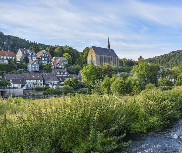 Lancement du programme de reconquête du commerce rural