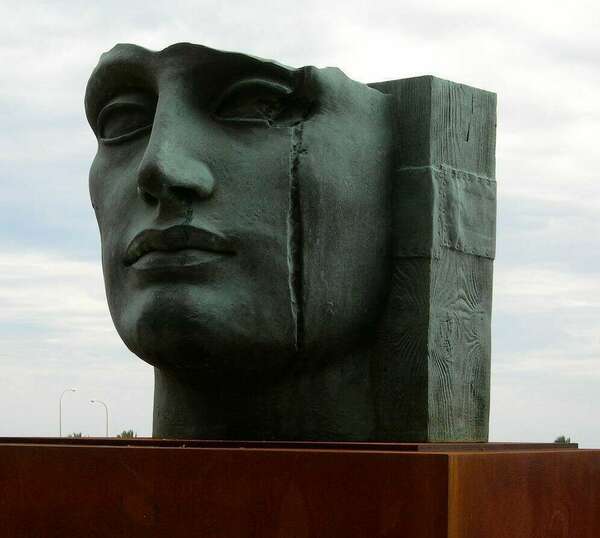 Scarifications : que faire quand mon enfant se fait du mal ?