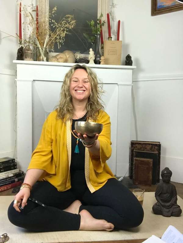 #confinement L'art de la micro-sieste avec Lara et Santé Magazine