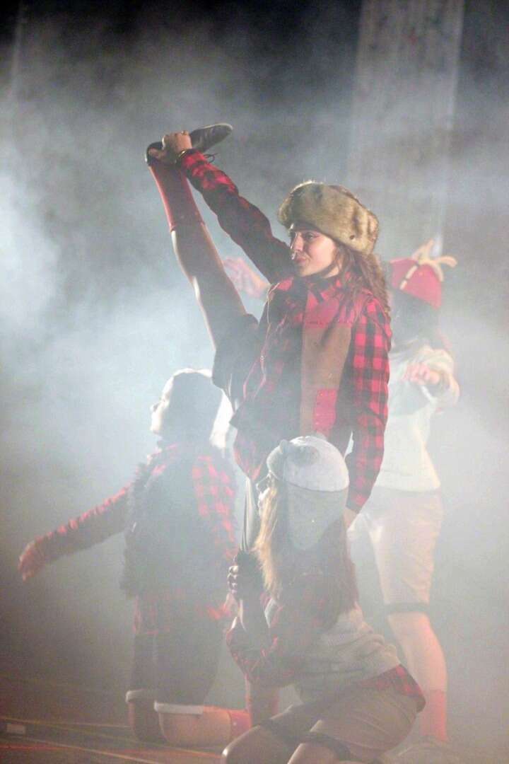 86120210331-2590934-1abhcud