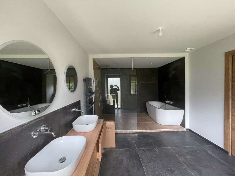 220240628-1408067-6y8esc