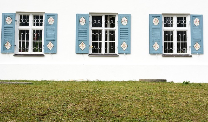 persienne en bois sur mesure 