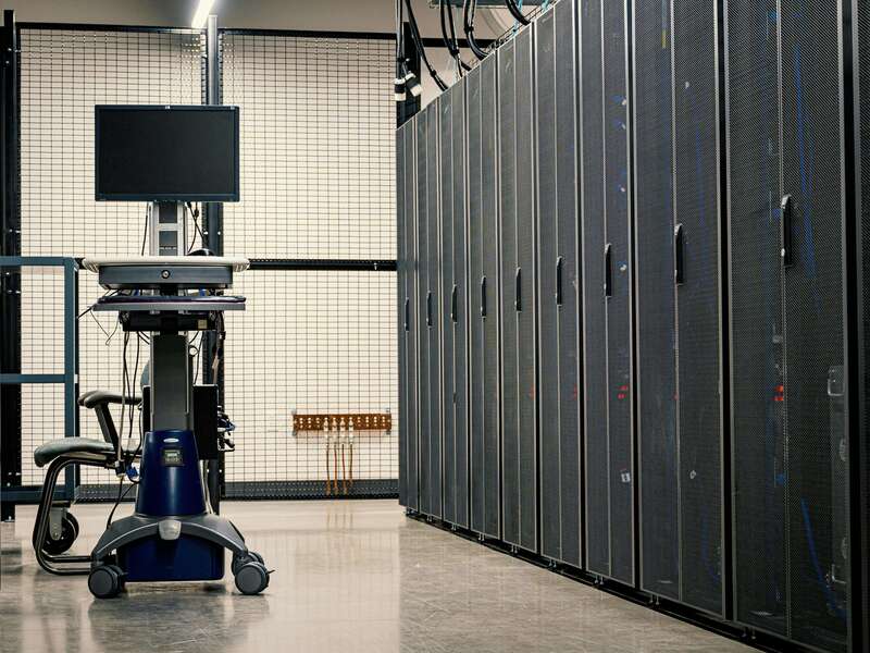 pexels-brett-sayles-4597280