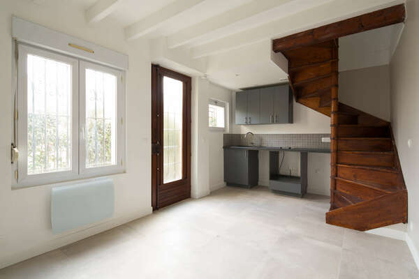 Rénovation d'une Maison à Aubert : L'avant - Après