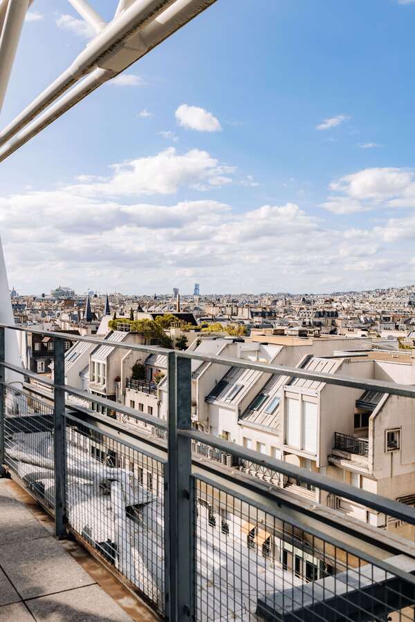 Aménager un balcon ou une terrasse dans un appartement parisien