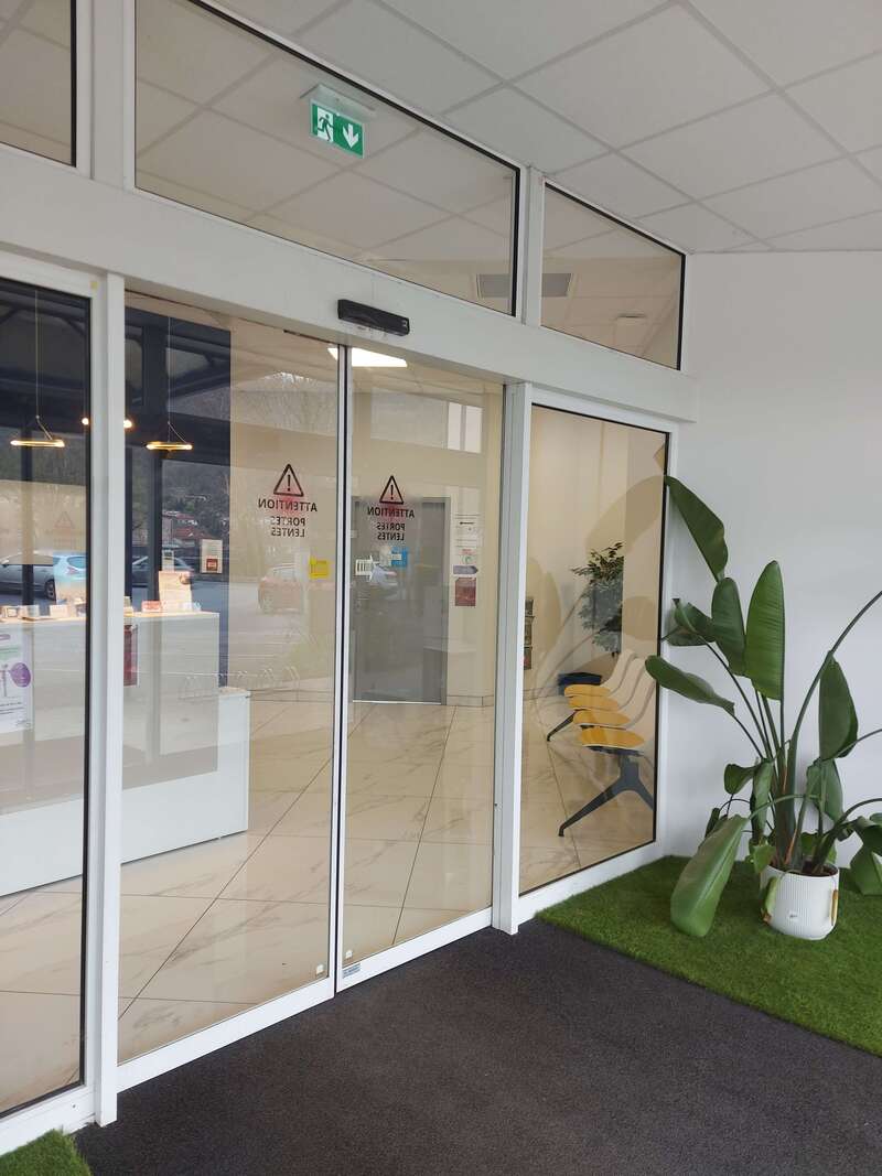 100002299520250505-3393557-uldao520250505-3393557-7y55u8